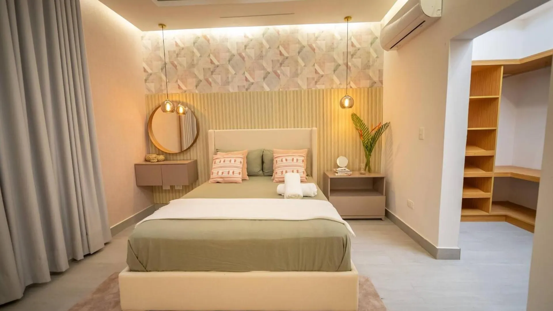 Luxurious Brand New Villa With 5 Br- 5 Bt In Sosua