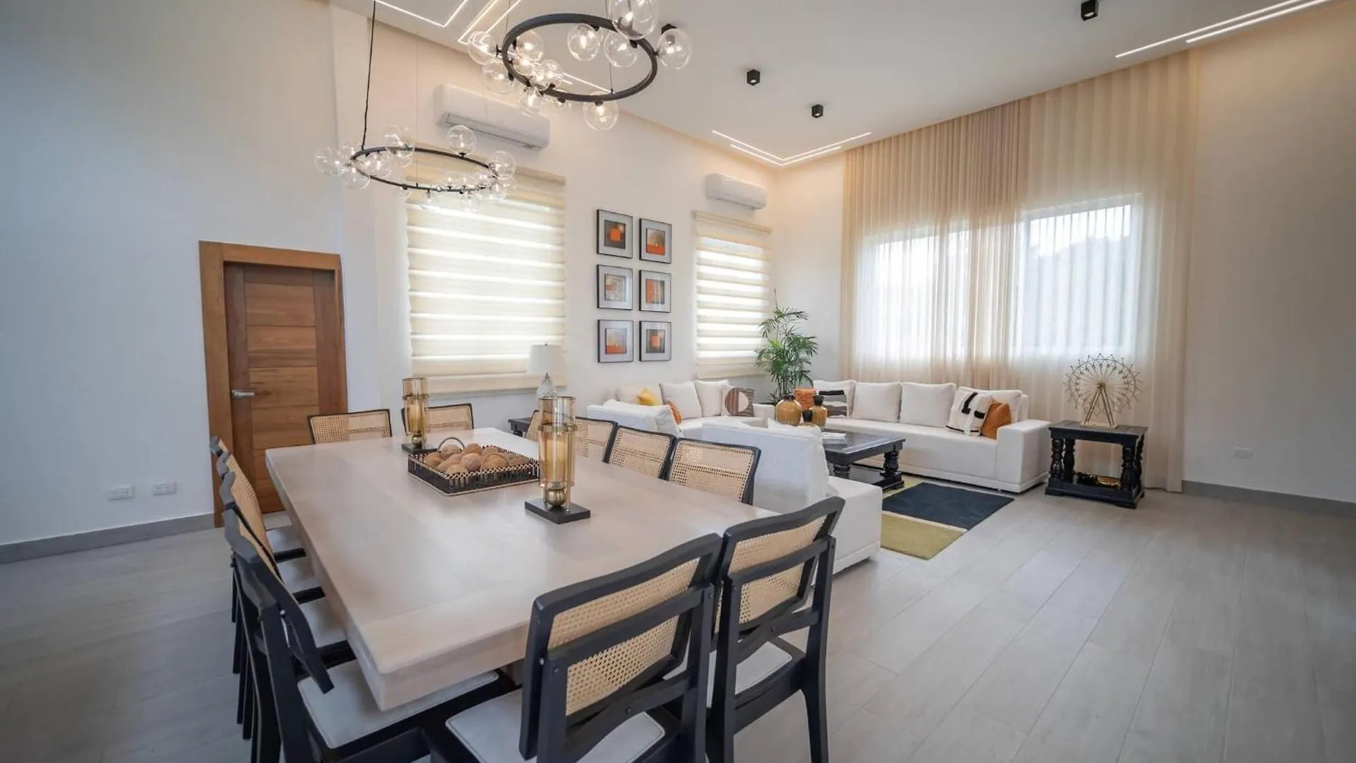 Luxurious Brand New Villa With 5 Br- 5 Bt In Sosua Δομινικανή Δημοκρατία